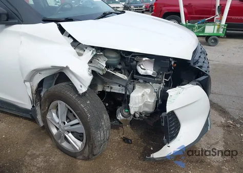 2022 Nissan Kicks S Xtronic Cvt z USA, uszkodzony, nr VIN 3N1CP5BV0NL515057